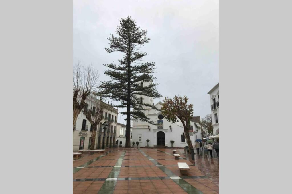 “Smile Nerja” Chic Apartment With Wifi, 4 Guests Exterior foto